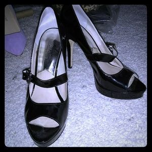 Michael Kors Black Pumps
